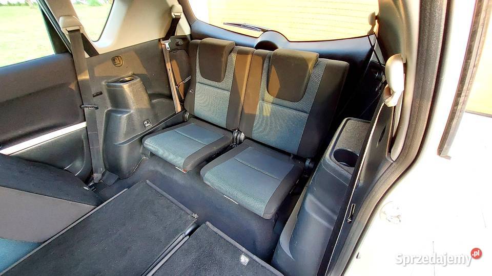 Toyota Corolla Verso 16 VVTi 110 zadbana 7 osób Niedomice sprzedam