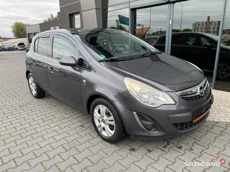 Opel Corsa multifunkcja nawigacja DRL sprzedam