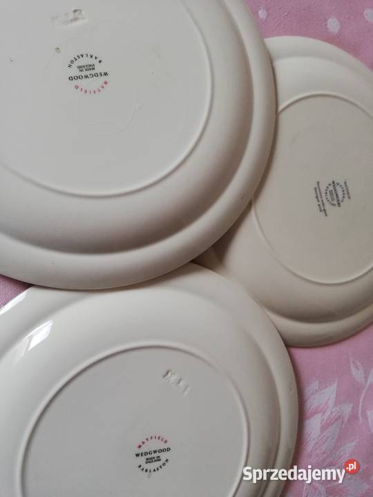 Talerzyki deserowe angielska porcelana Wedgwood Gorlice