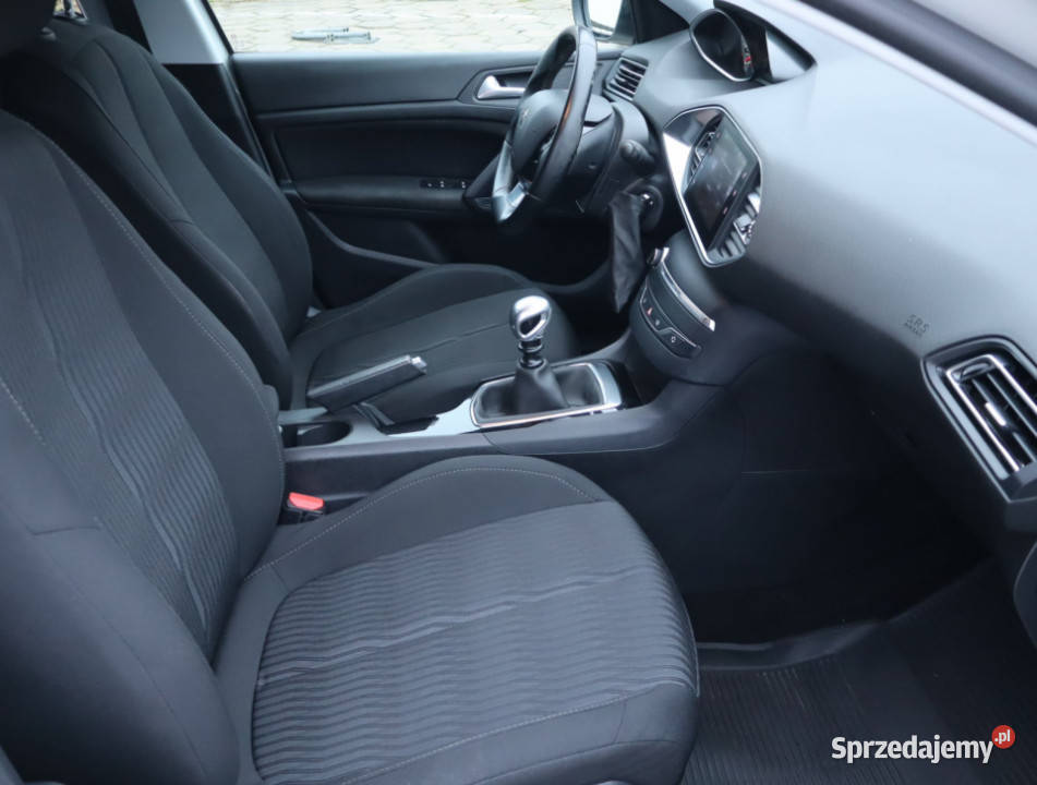 Peugeot 308 12 PureTech Łódź