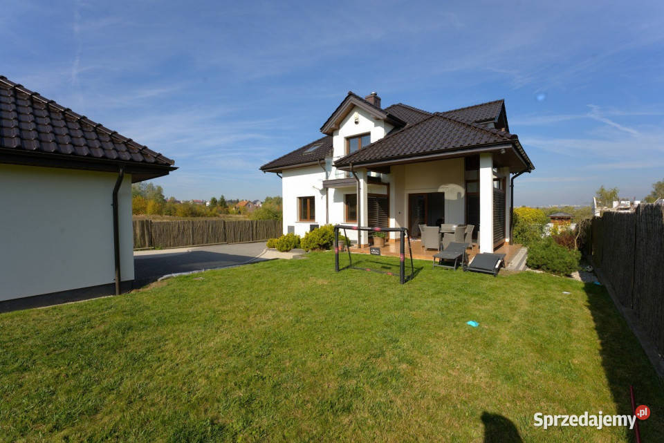 Dom wolnostojący sprzedam 205m2 Kielce świętokrzyskie