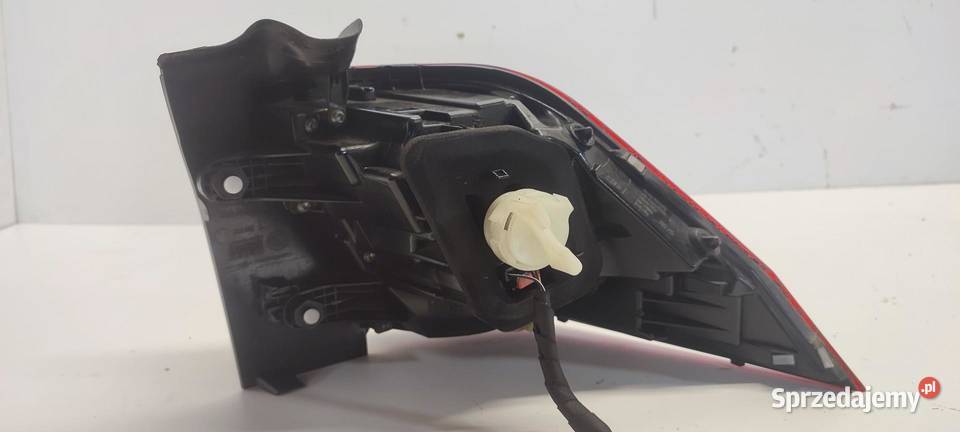 VW TIGUAN II LAMPA LEWY TYŁ 5NA945095D dolnośląskie