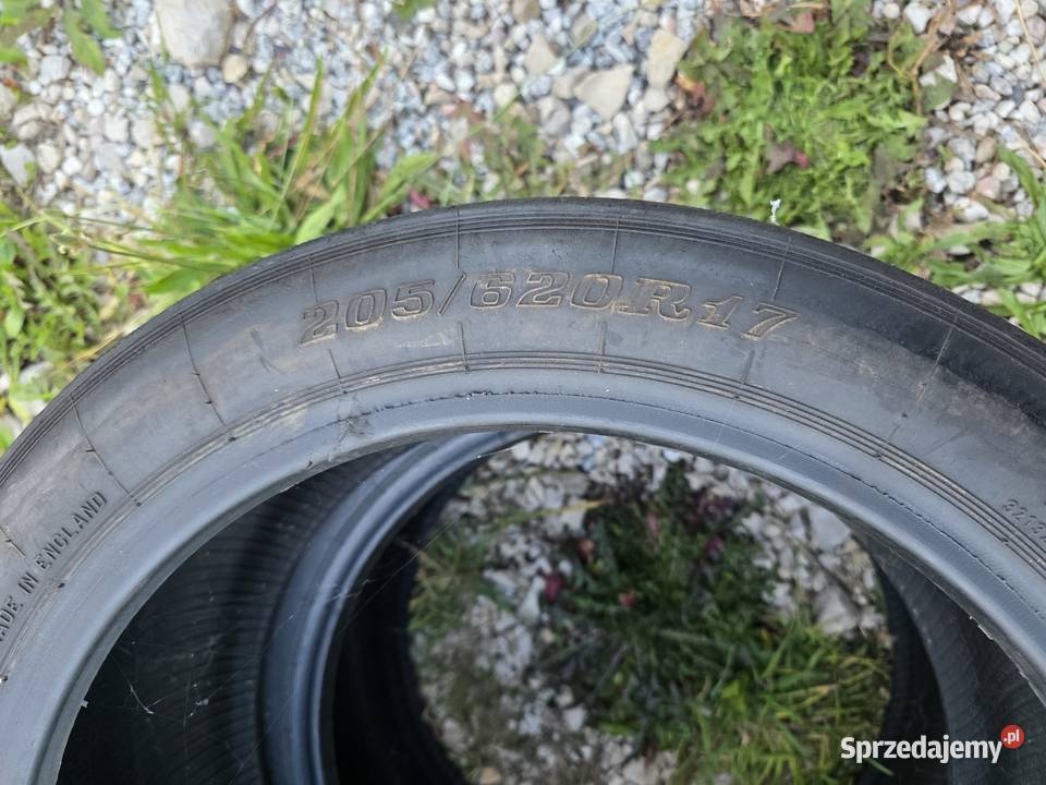 Opony slick 205620r17 Końskie sprzedam