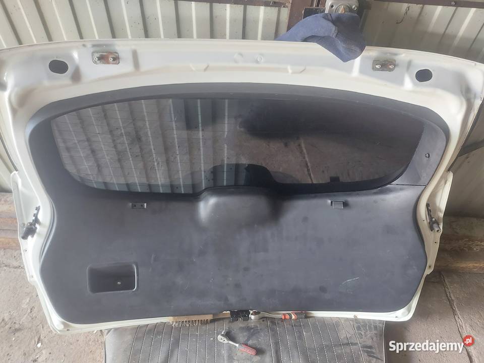 Klapa tyl Nissan Qashqai polift 326G osobowe Dobre Miasto sprzedam