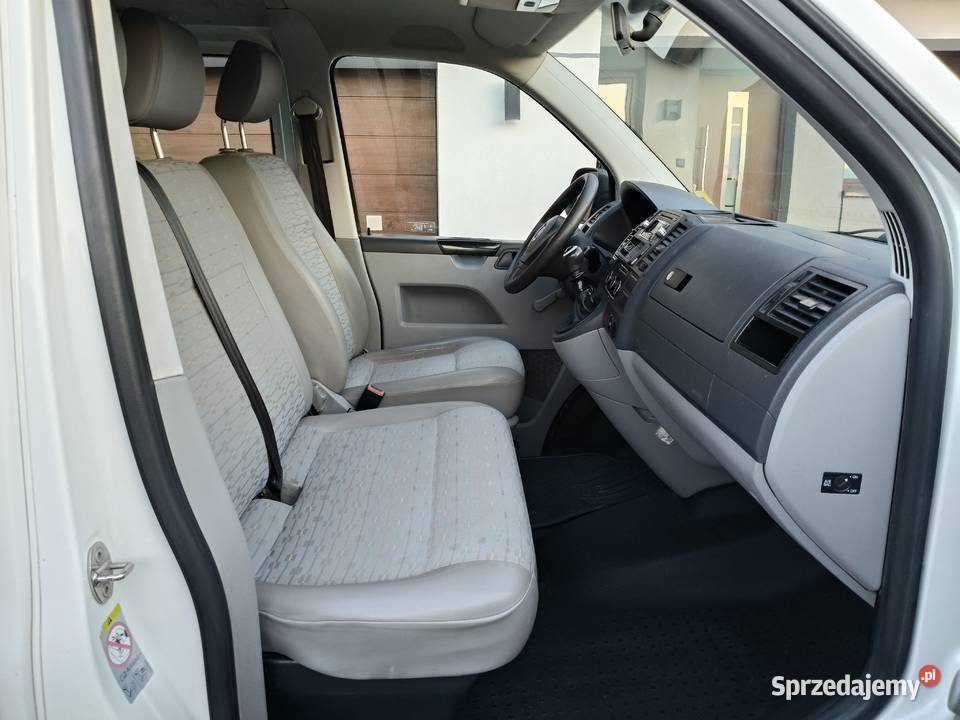 Volkswagen Transporter T5 20140 polski salon Volkswagen