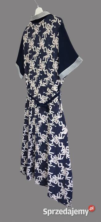 Damska prosta sukienka granatowa z krótkim