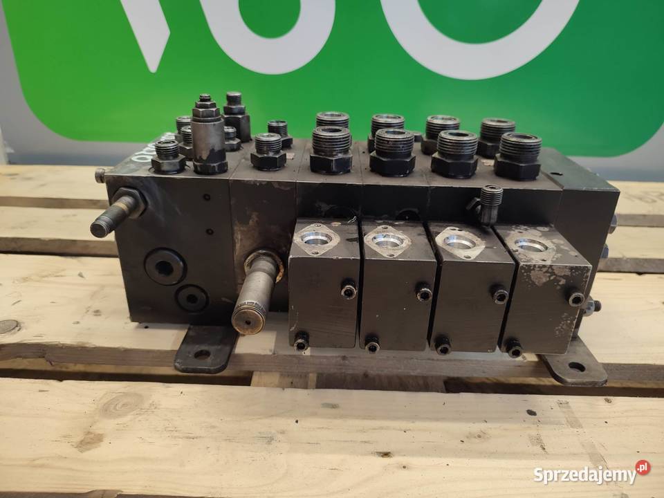 Rozdzielacz hydrauliczny John Deere 3220 wielkopolskie Wilkowo