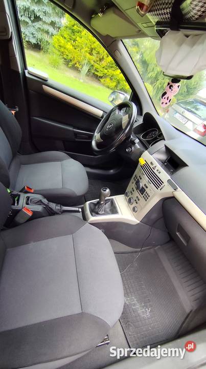 Opel Astra H 2007r 17 diesel Isuzu