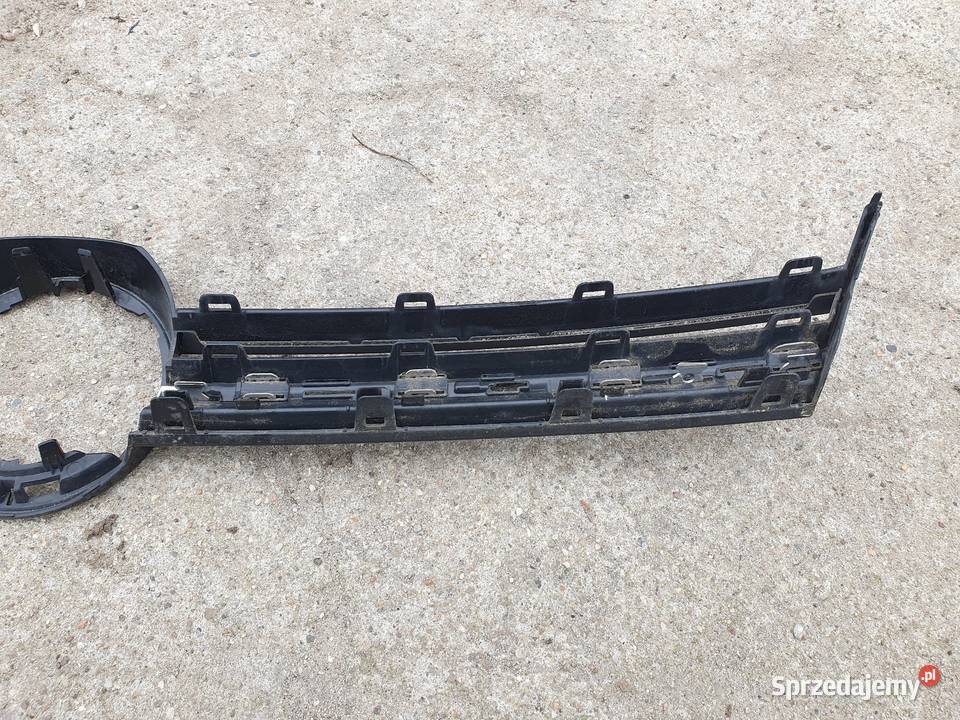 VW GOLF VII 7 LIFT GRILL ATRAPA PRZÓD 5G0853655L Międzychód