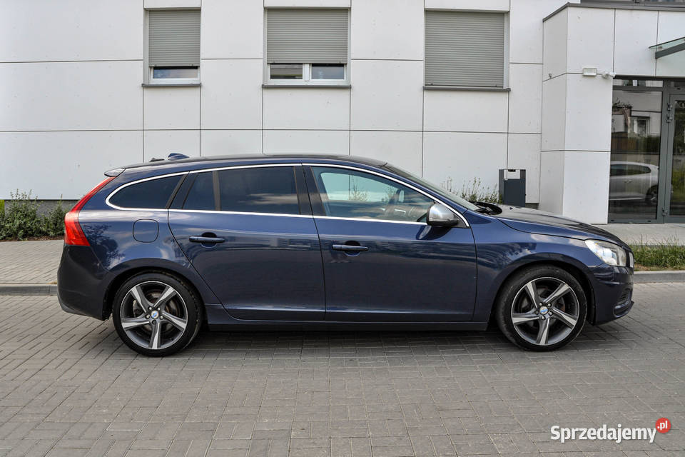 Volvo V60 20d 163 Bezwypadkowy RDesign Wrocław sprzedam