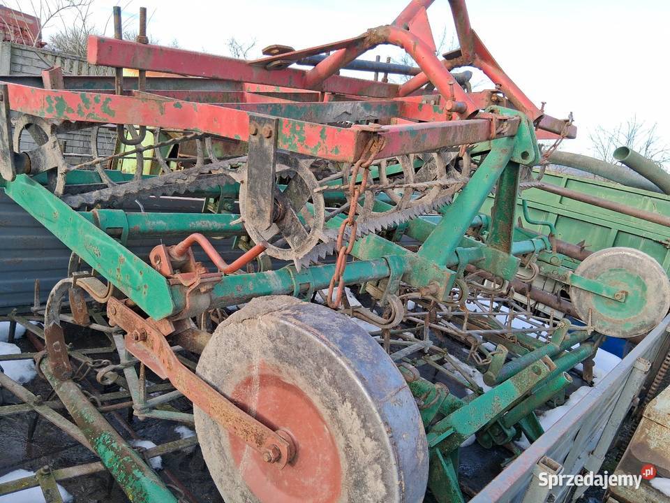 Kultywator z podwójnym walkiem Kwaśniów Górny