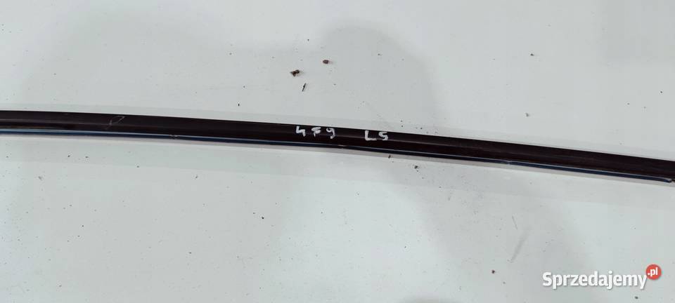 LISTWA MAT LEWA KAROSERYJNA AUDI A6 C6 4F9853703 Przystajń