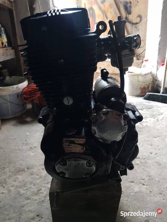 Cross silnik loncin 250 cross