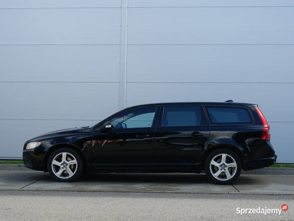 Volvo V70 20HDI136Skórzana tapicerkaNowy centralny zamek lubelskie