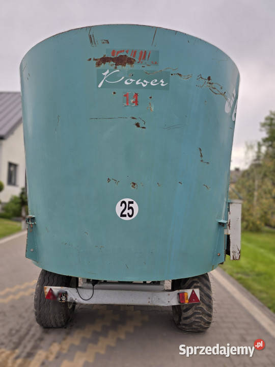 Wóz paszowy JEULIN POWER 14 14 m3 Baliki