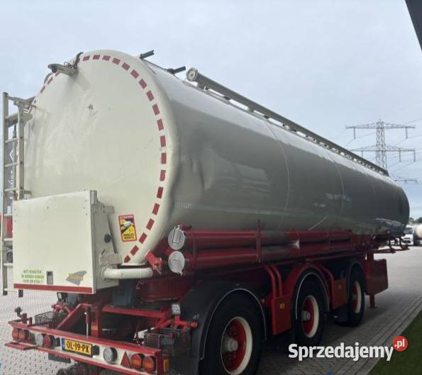 Naczepa do przewozu paszy silos cysterna więcej niż 2 Biała Podlaska