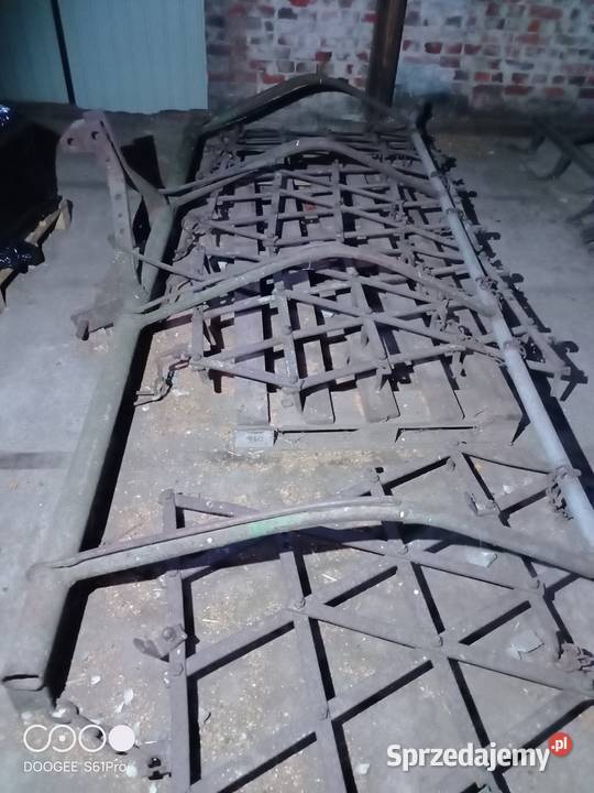 Brony polowe łonkowe nieuszkodzony Brony Rozdrażew