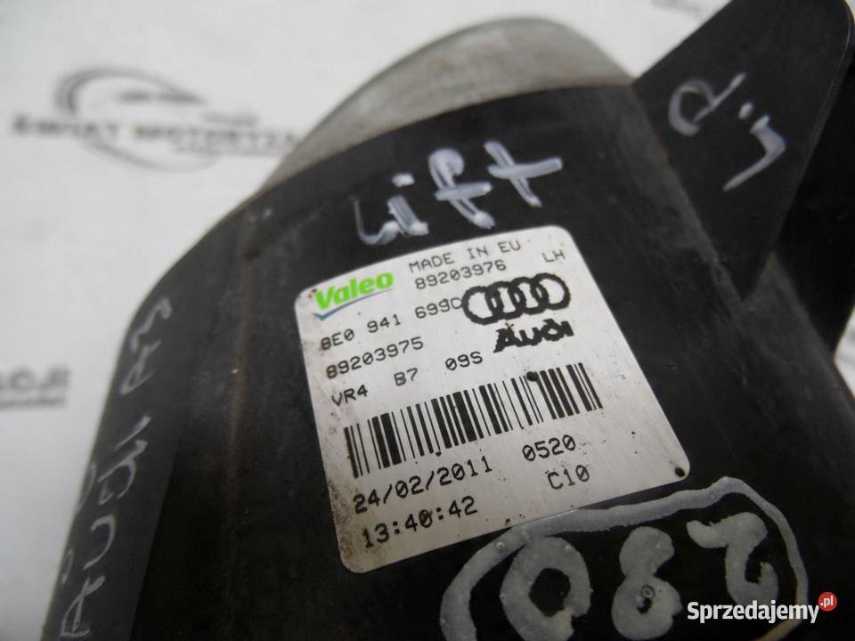 A3 8PA LIFT 09r halogen lewy przód 8E0941699 świętokrzyskie