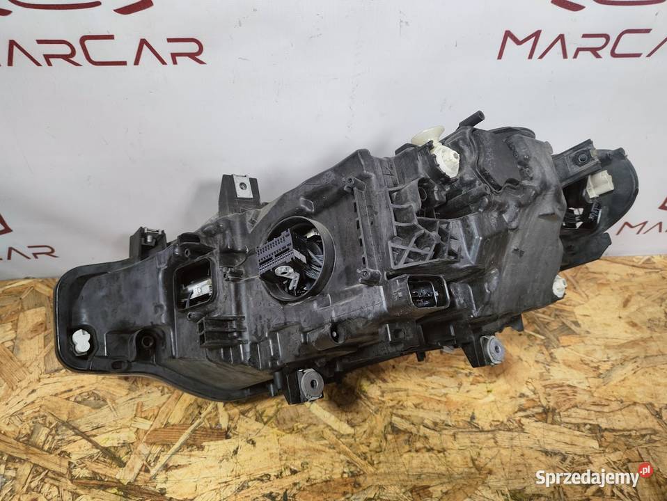 Lampa Prawa LED Adaptive BMW 3 F30 F31 LCi osobowe Pleszew