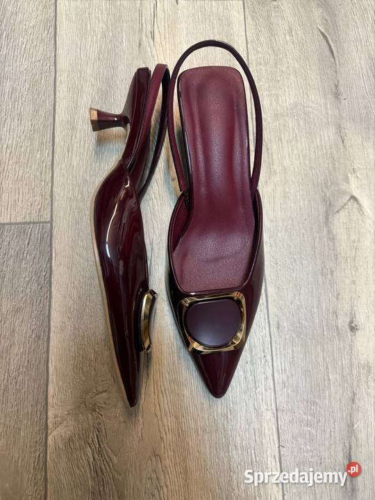 41 Bordowe czółenka wieczorowe z odkrytą Pięta małopolskie