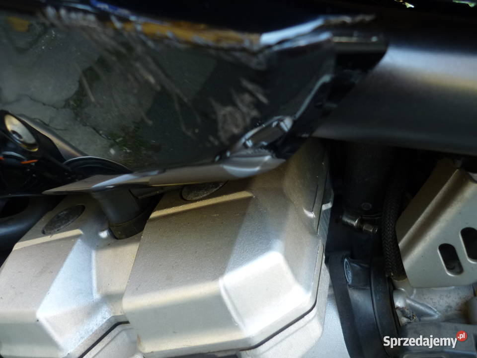 Owiewka lewa pod bakiem Suzuki GSF650 Bandit wielkopolskie