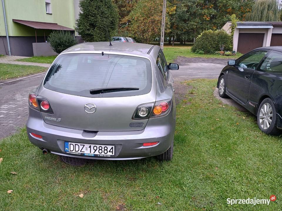 Tanio sprzedam samochód osobowy marki Mazda 3 95KM Przeworno