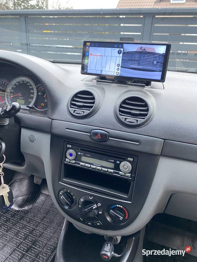 Salonowy bezwypadkowy Chevrolet Lacetti 2010 14