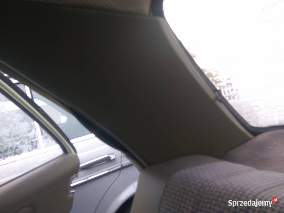Kompletna tapicerka Mercedes w 123 Tarnów sprzedam