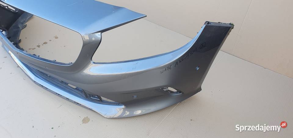 MERCEDES W176 AKLASA ZDERZAK PRZÓD Bieleń