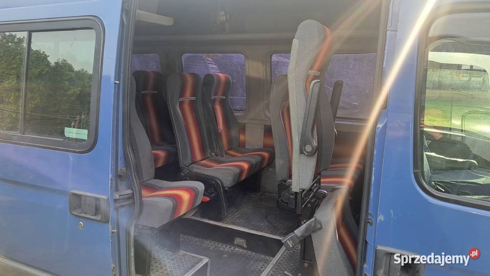 Renault Master 15 osób Mielec sprzedam