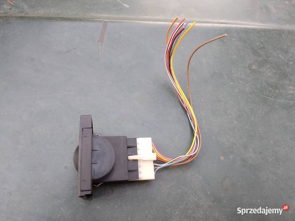 Włącznik grzania śiedzeń Volkswagen Golf GTI osobowe Wyposażenie elektryczne