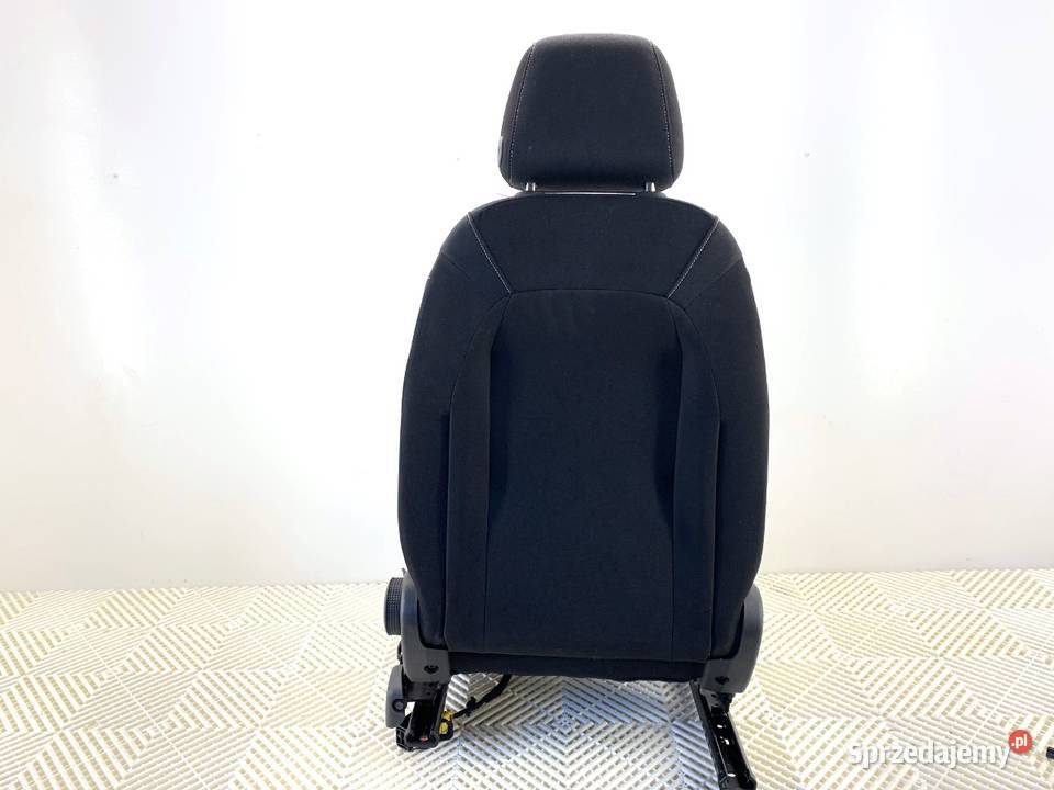 FOTEL LEWY PRZÓD OPEL ASTRA K Hatchback osobowe sprzedam