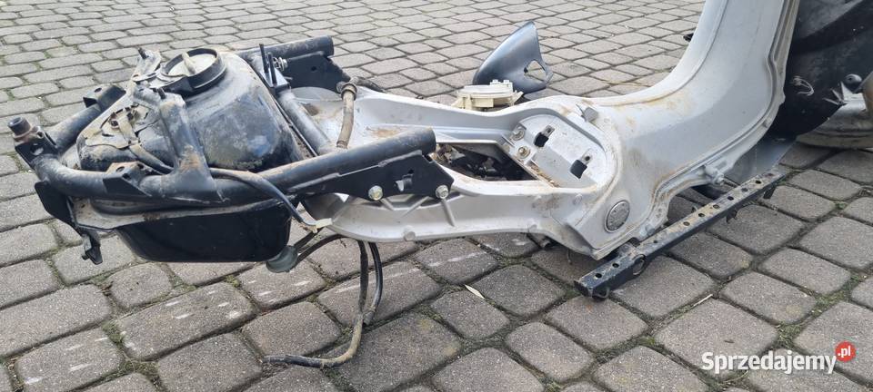 Części skuter Honda X8R owiewki licznik silnik