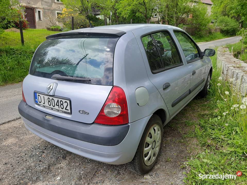 Renault Clio 2005 R 12 16V benzyna 75 manualna Jelenia Góra