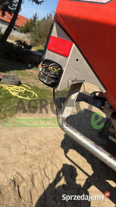 R2019298 2019298 LAMPA TYLNA RH KUHN Wichrów