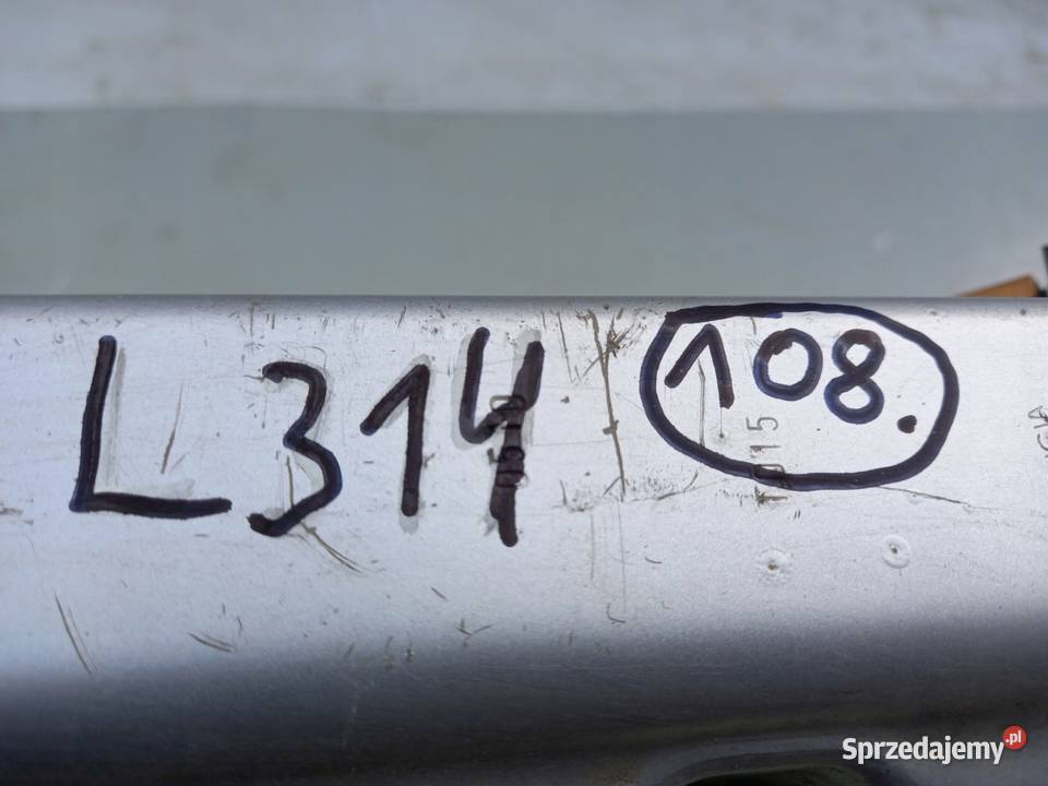 PAS PRZEDNI GÓRNY OKULAR FIAT DOBLO II OPEL Kielce