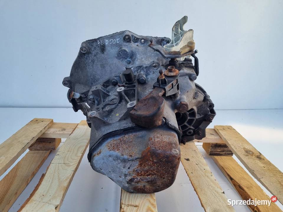 Peugeot 207 14 VTI SKRZYNIA BIEGÓW manualna Rudka