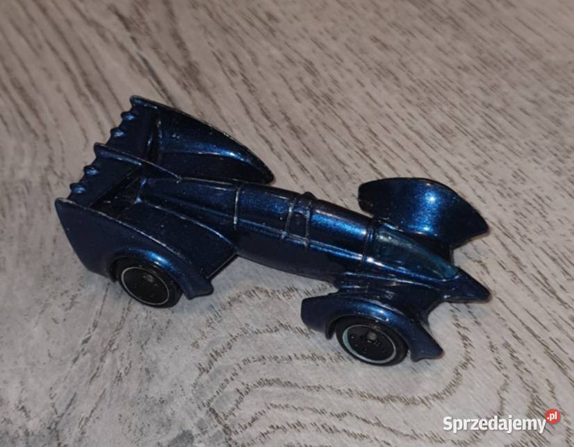 Autko samochód resorak Hot Wheels Batmobile blue 3 lata+ Łódź