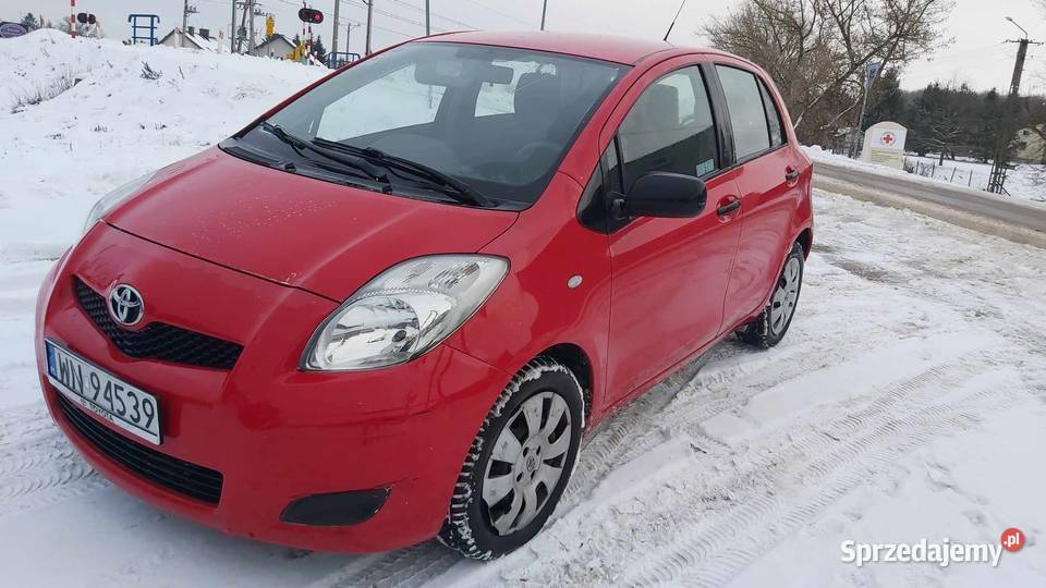 toyota yaris 2009 133 benzyna 1329cm3 Pomiechówek