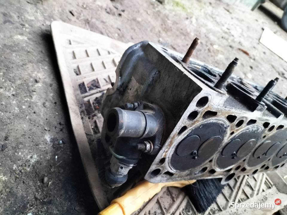 AUDI 80 B4 GOLF 3 PASSAT B3 B4 T4 028103323 osobowe Kamień-Kolonia sprzedam