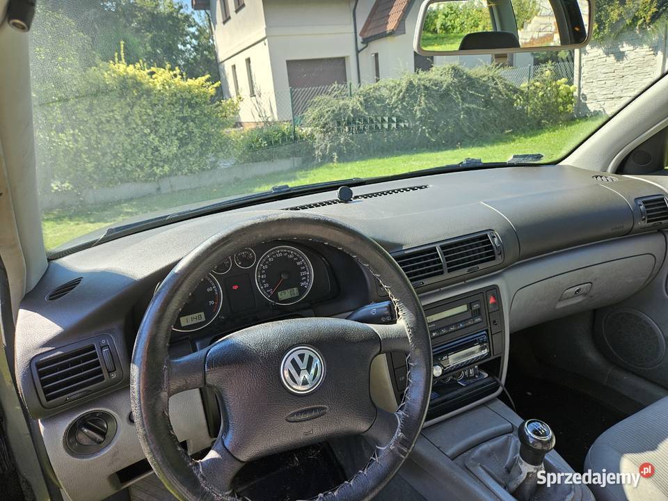 Volkswagen Passat b5 fl 18 benzyna manualna Żerniki Wrocławskie sprzedam