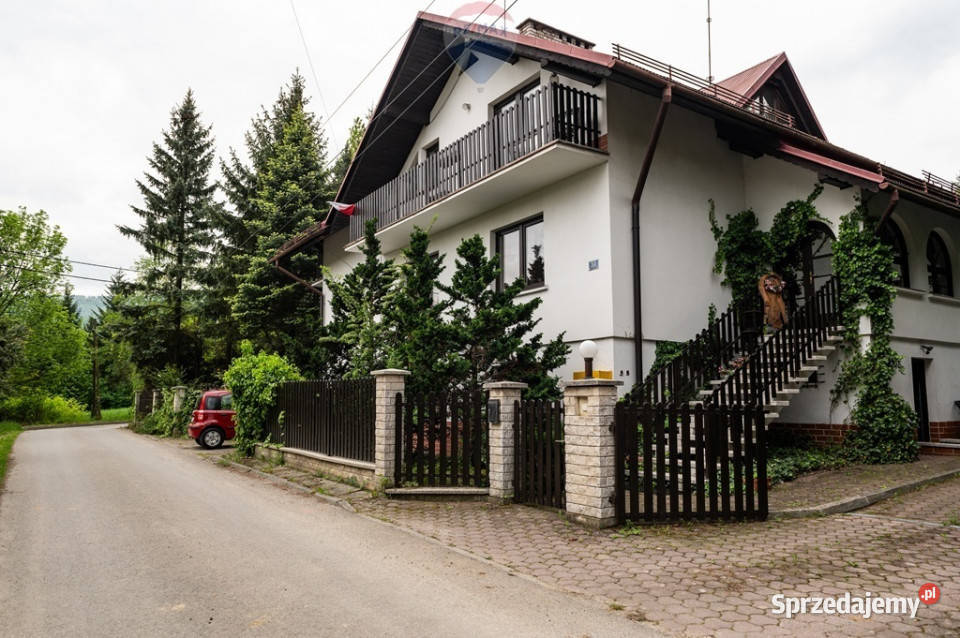 DOM W GÓRACH Z POTENCJAŁEM BIZNESOWYM Ustroń