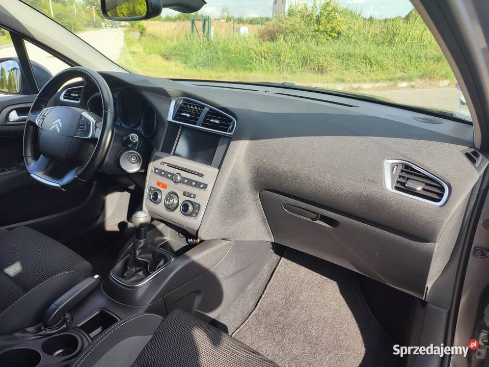 CITROEN C4 12 BENZYNA BOGATE WYPOSAŻENIE 118000 Kielce