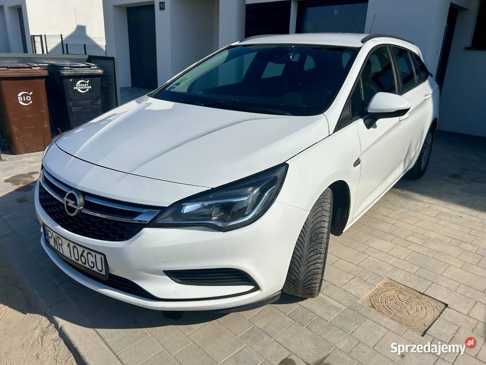 Opel Astra 2018r Września