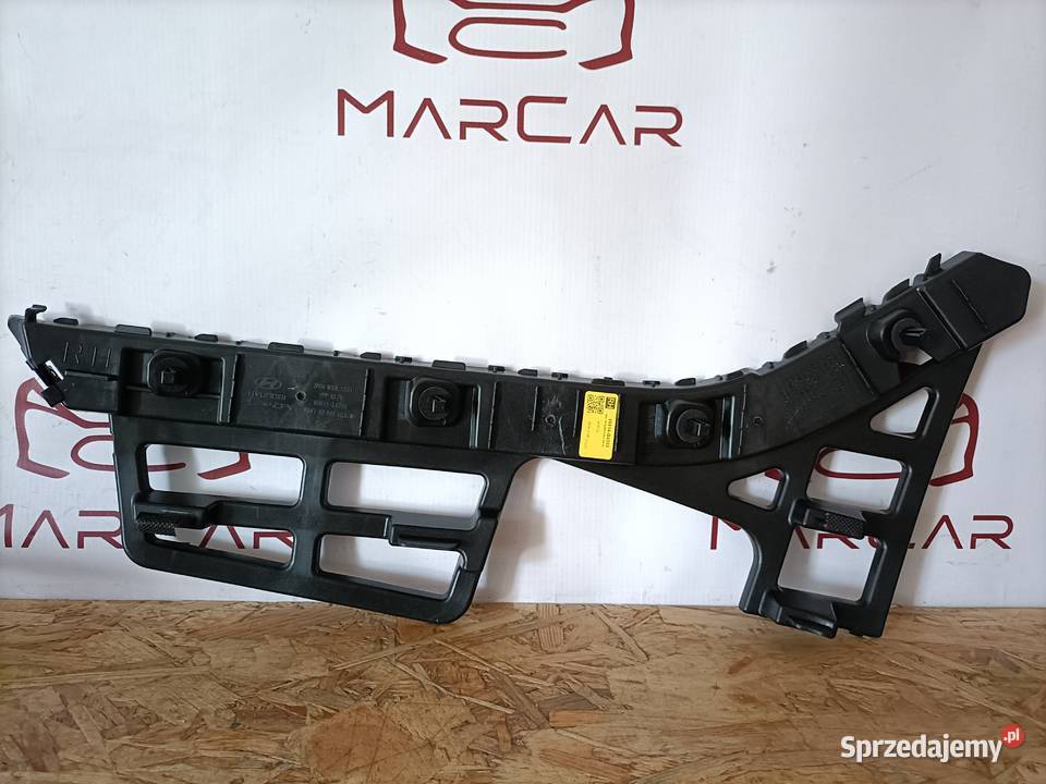 HYUNDAI i30 III KOMBI ŚLIZG MOCOWANIE ZDERZAKA Motoryzacja wielkopolskie Pleszew sprzedam