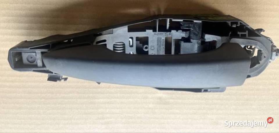 KLAMKA PRAWY PRZOD PEUGEOT 5008 II 242729 osobowe Międzychód