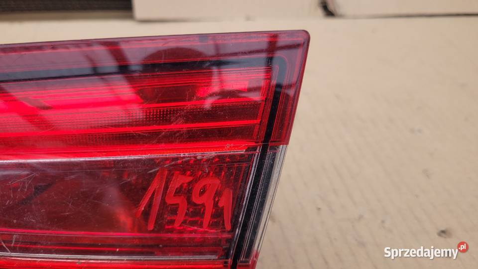 RENAULT CLIO 4 IV LAMPA PRAWY TYŁ W KLAPĘ UK Ruda Śląska