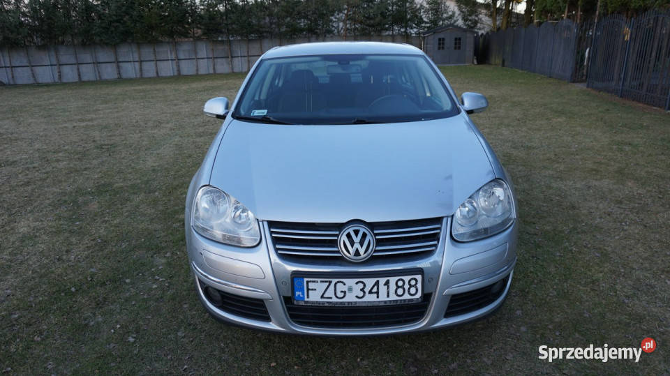 Volkswagen Jetta zarejestrowany ubezpieczony 122KM Zielona Góra