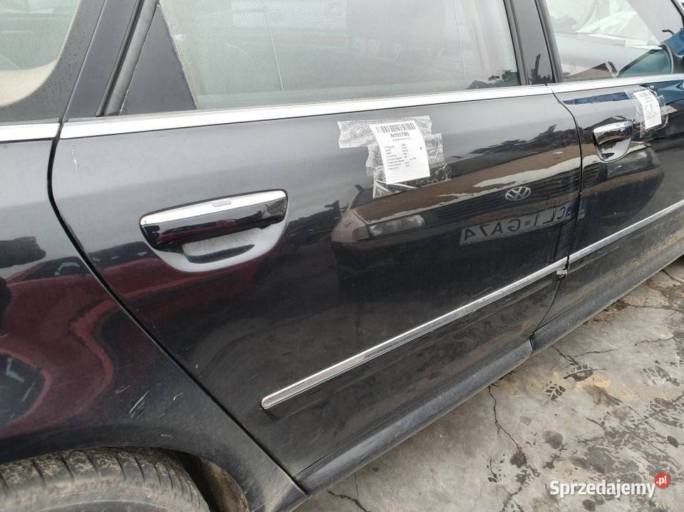 DRZWI PRAWE TYŁ AUDI A8 D3 LZ9Y