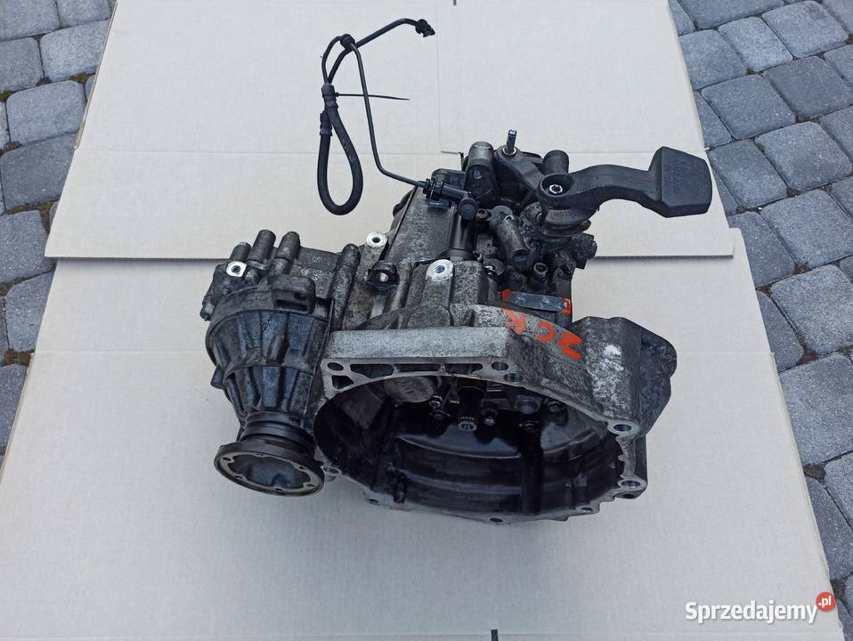Skrzynia biegów JCR 19 TDI 105 VW Golf V Passat osobowe Części samochodowe Bolesławiec sprzedam